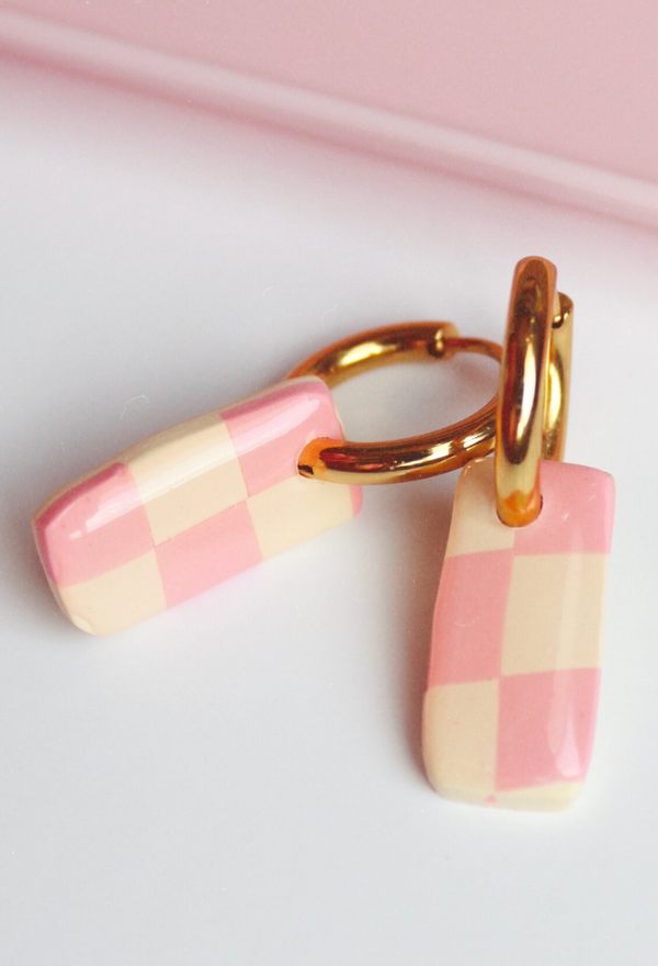Pink Checker Hoops
