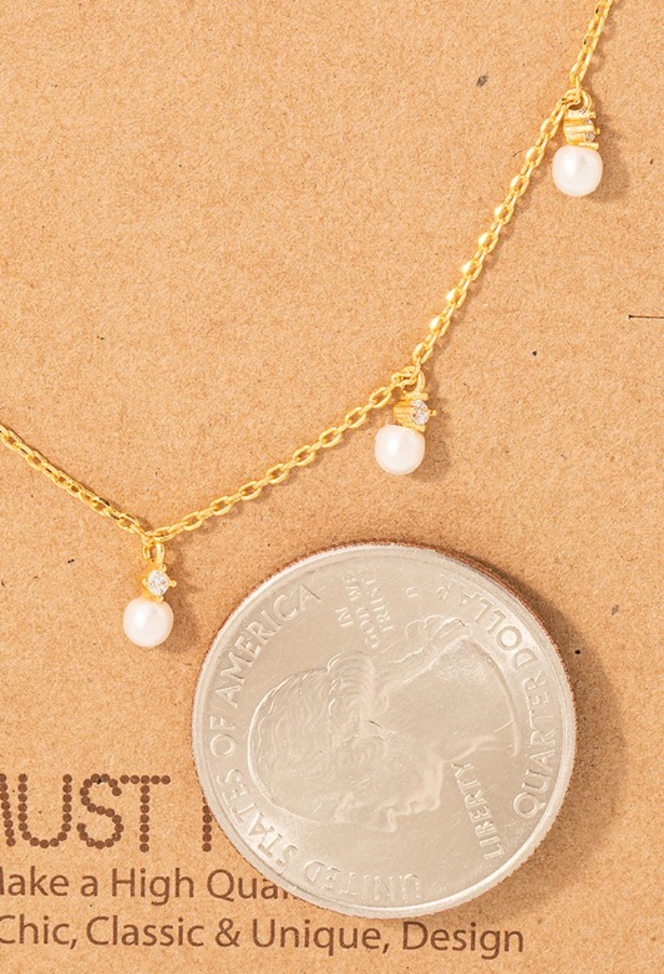 Pearly Charm Necklace